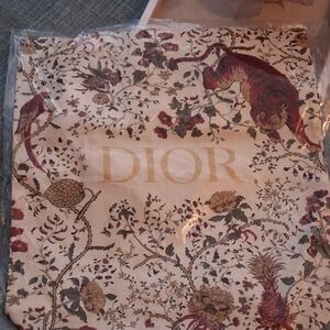 DIOR GWP  Floral Logo Tote Bag in Cream and Multicolor.
